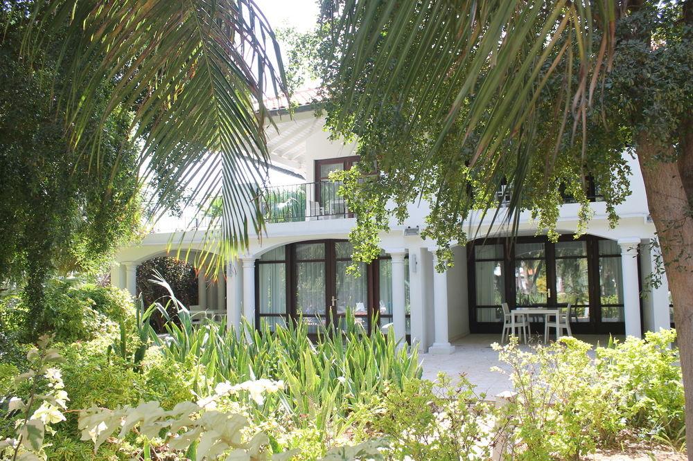Floris Suite Hotel - Spa & Beach Club - Adults Only Piscadera Bay Extérieur photo