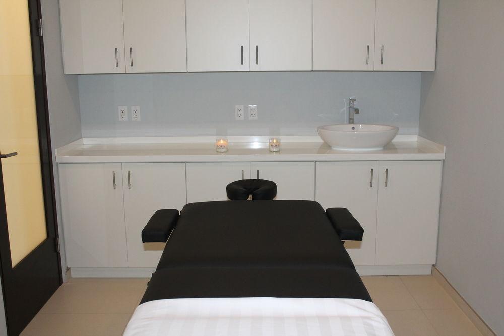 Floris Suite Hotel - Spa & Beach Club - Adults Only Piscadera Bay Extérieur photo