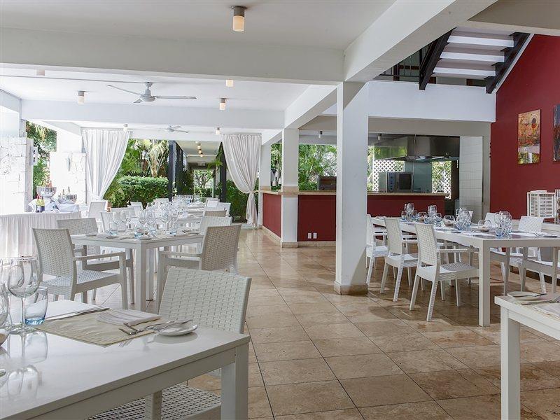 Floris Suite Hotel - Spa & Beach Club - Adults Only Piscadera Bay Extérieur photo