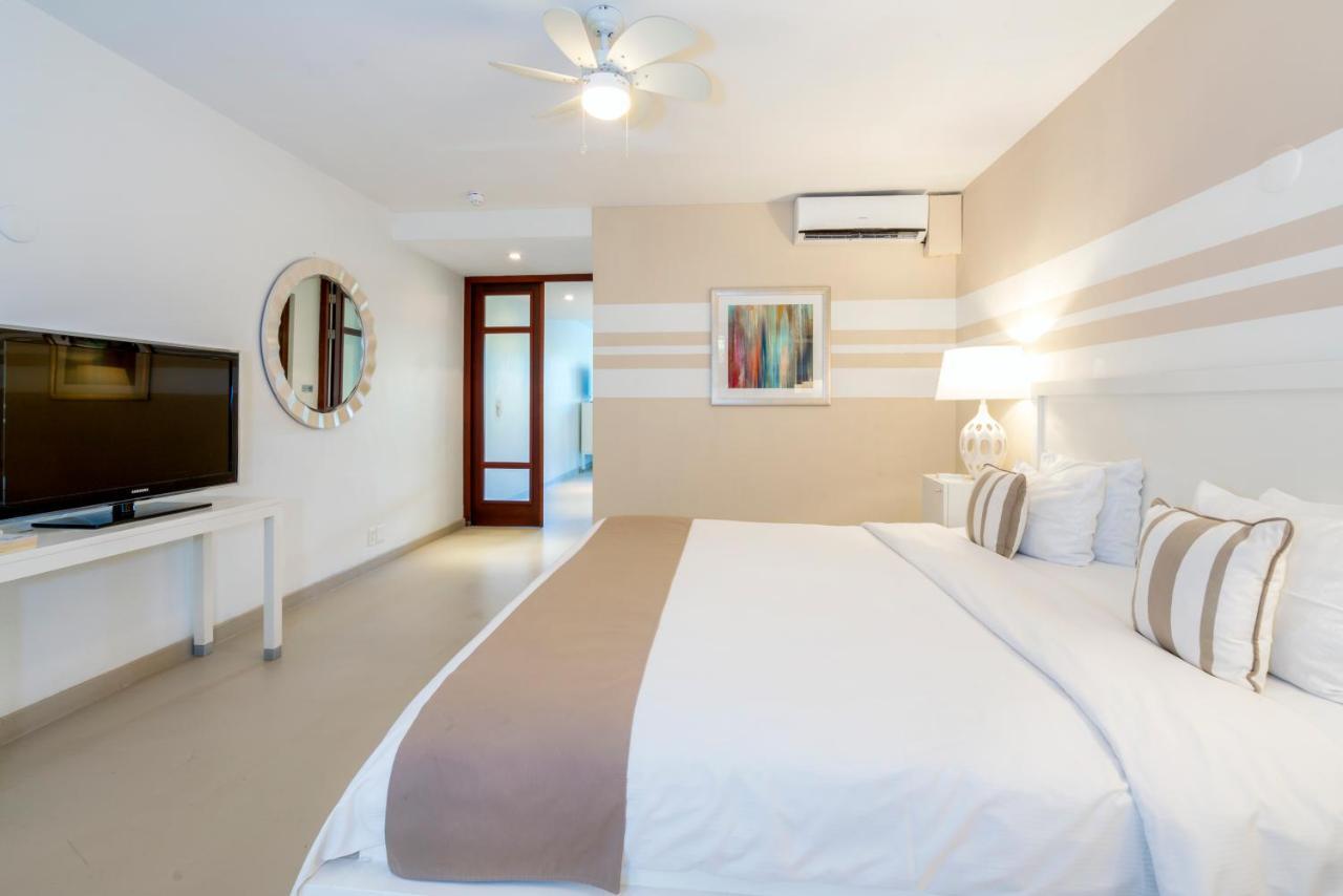 Floris Suite Hotel - Spa & Beach Club - Adults Only Piscadera Bay Extérieur photo